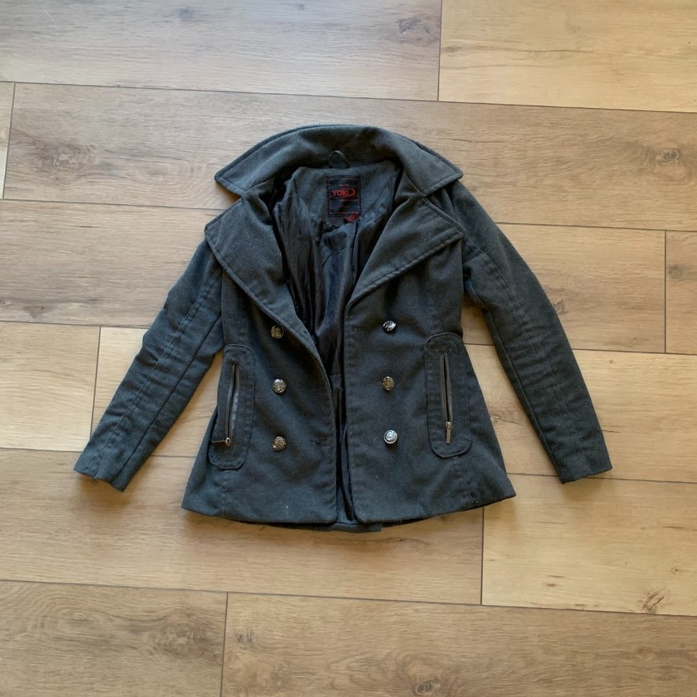 Yoki warm button/zip coat, fits xs/s